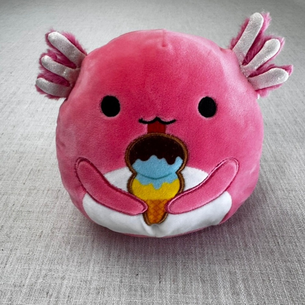 Squishmallows Archie the Axolotl Pink Ice Cream Cone‎ 8 Inch Plush Kellytoy Toy